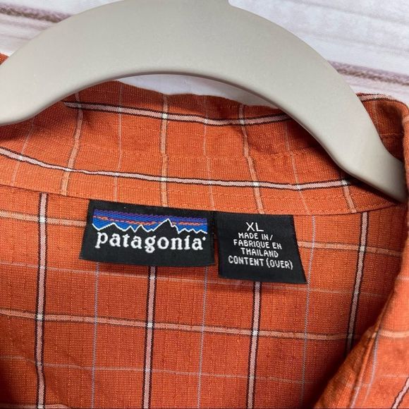 Patagonia Mens Button Up Shirt - Picture 4 of 6